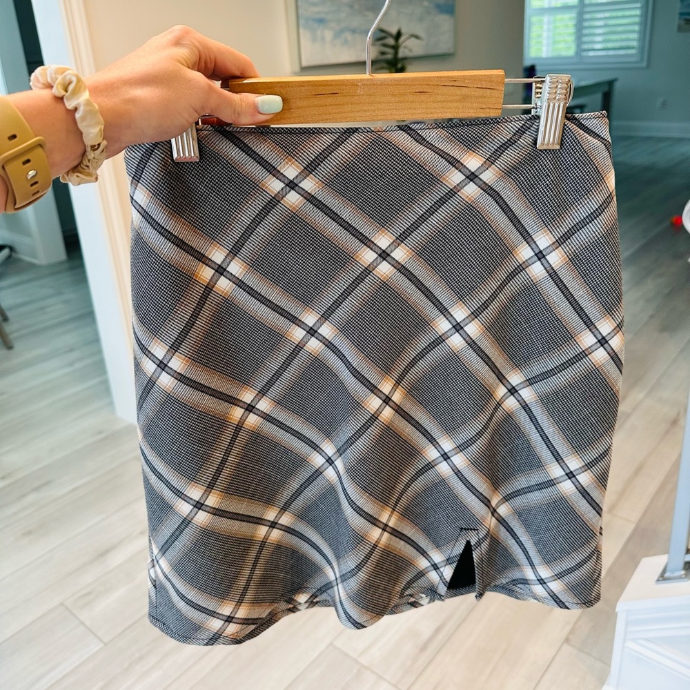Abercrombie Plaid Holiday Skirt